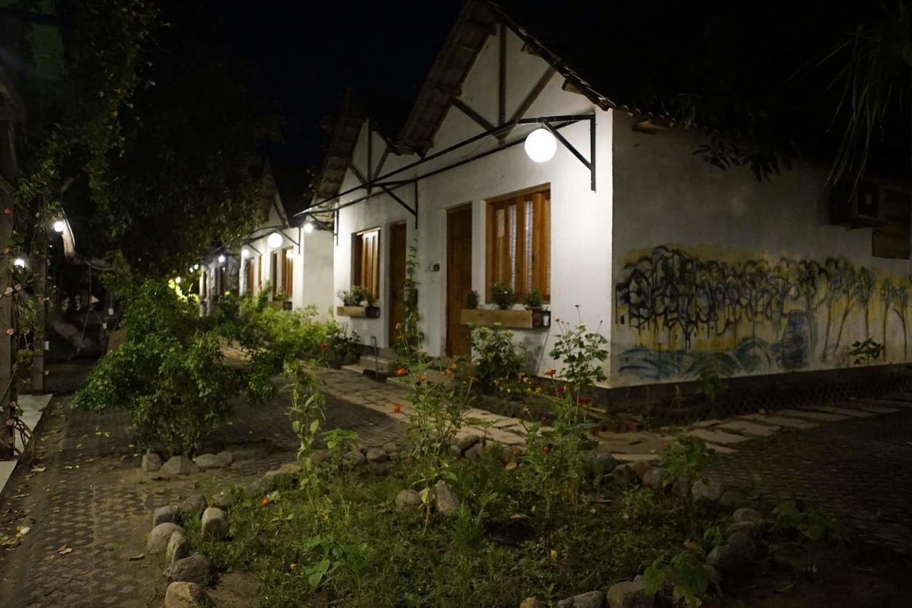 Dao Hoa Vang Villa Cam Ranh Eksteriør bilde